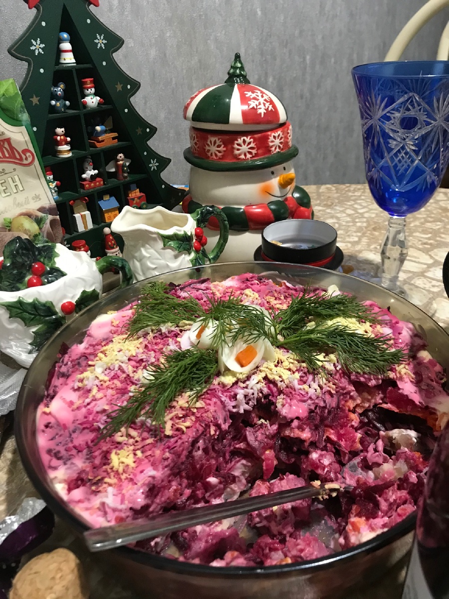 Хорошо, что большую часть салата сохранила!