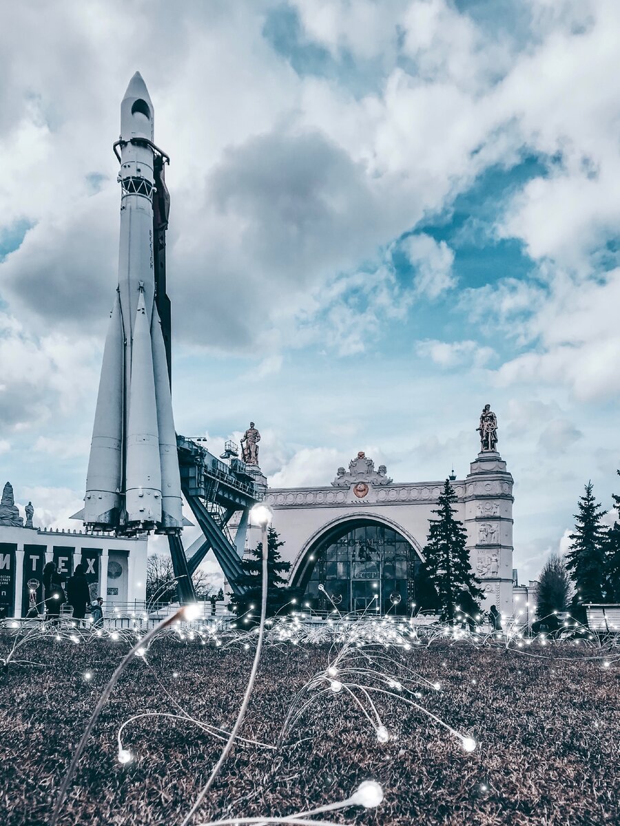 москва павильон космос