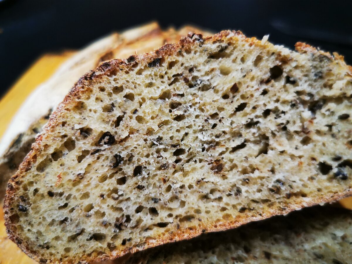 Хлеб на закваске с семечками