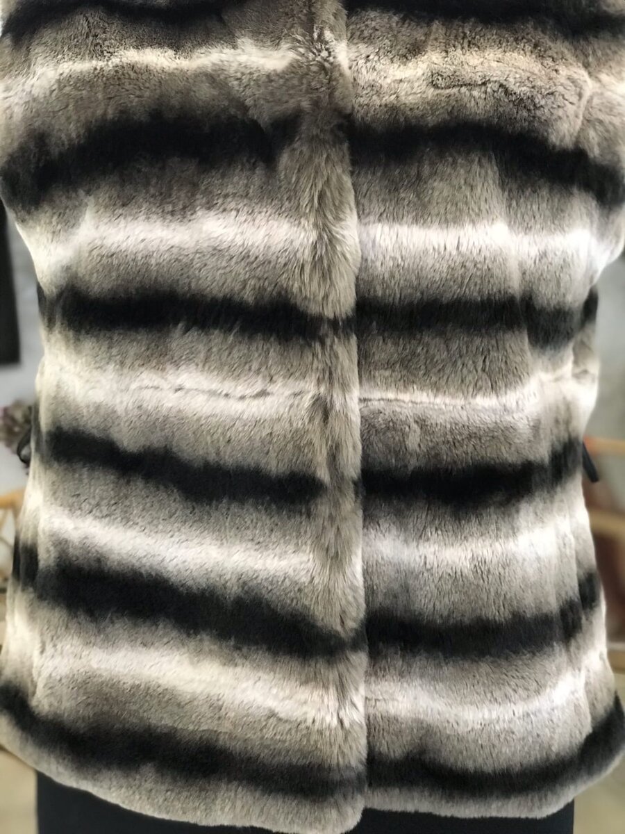 Переделка  жилета в куртку. Ателье Ирины Берзиной.