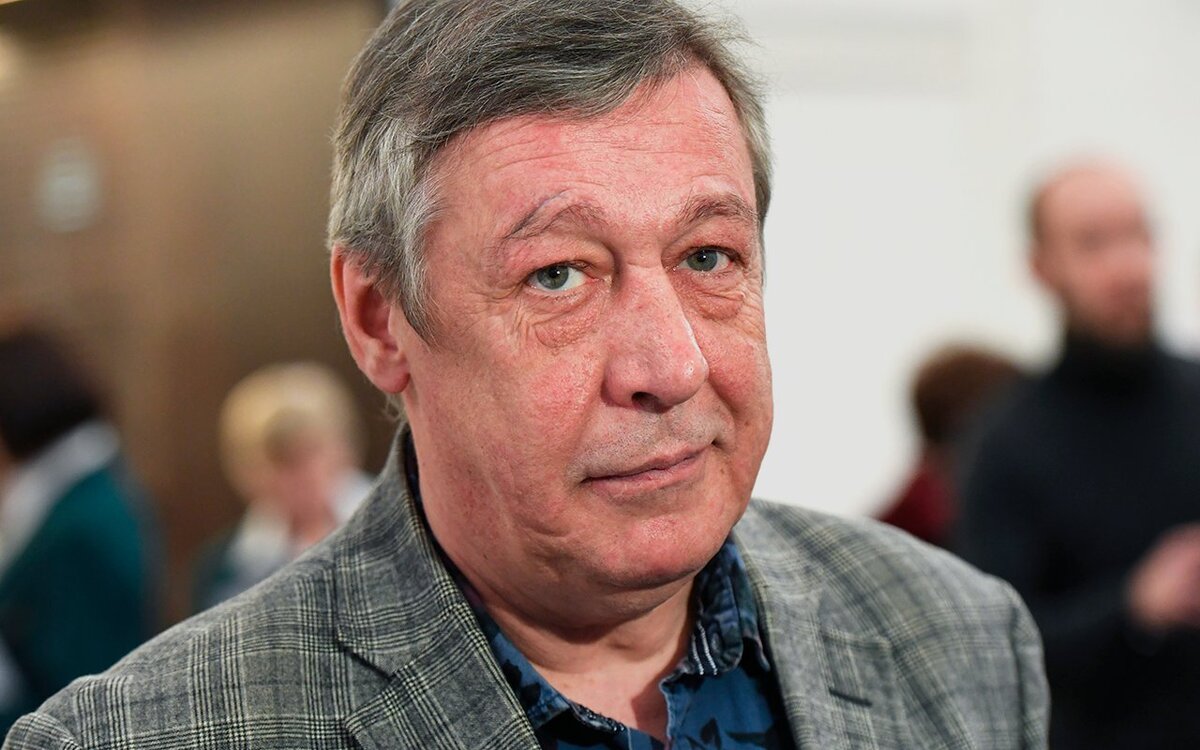На какую сумму разщитывает семья погибших.Михаил Ефремов!!!