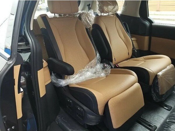 Задние сидения с электроприводом