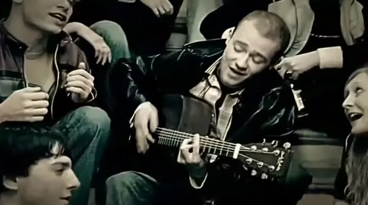 Песни фактор молодая. Фактор 2 1999. Фактор 2 клипы. Фактор 2 красавица. Фактор 2 красавица актриса
