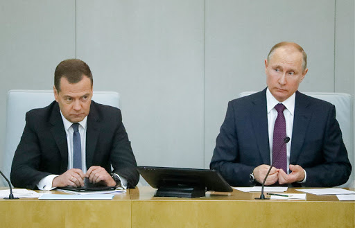 Д.А. Медведев и В.В. Путин в Государственной Думе