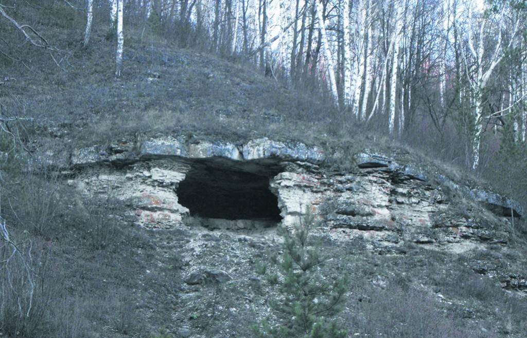 Пещера Медвежий грот (Жигули). Фото автора.