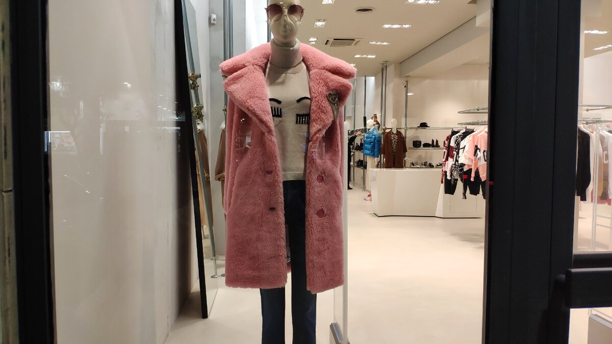 Модные витрины. Италия, декабрь 2020. Что интересного?