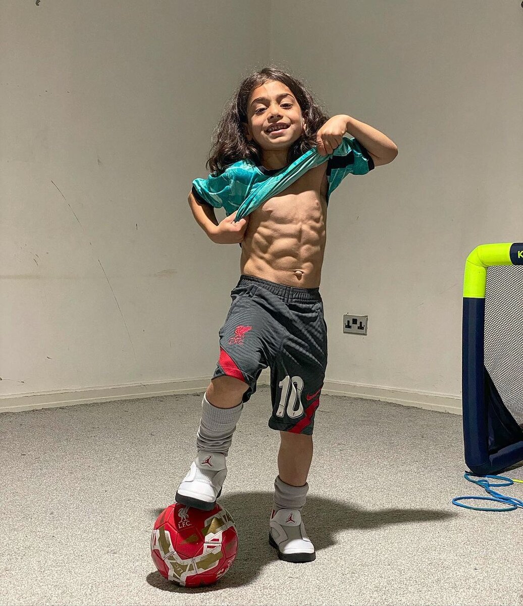 Арат Хоссейни