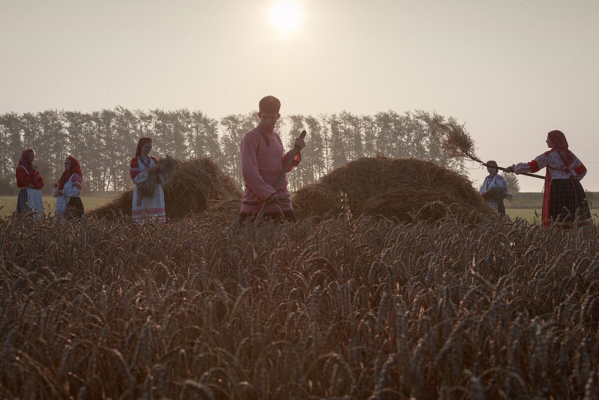 В эпоху Куликовской битвы  основное население занималось земледелием. 