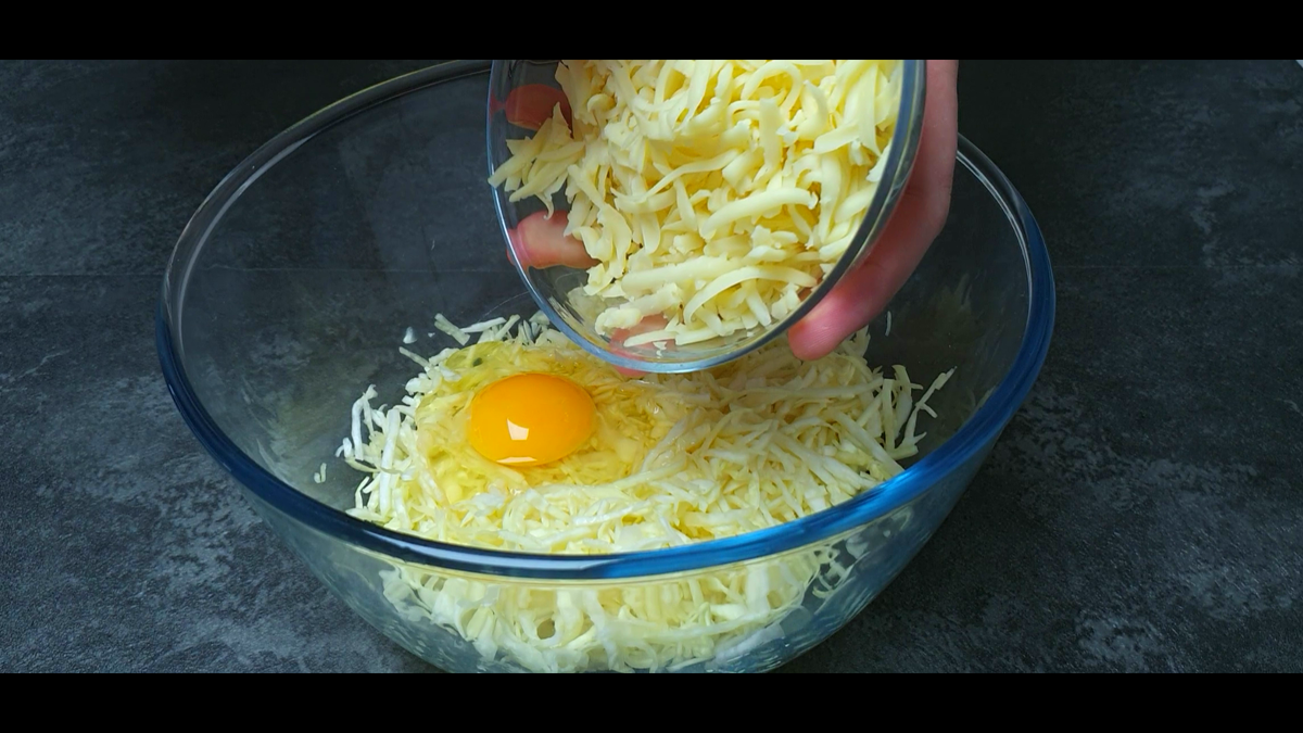 Капуста, яйца, сыр