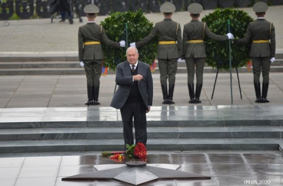 Фото с сайта president.am