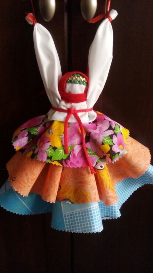 Еще один вариант куклы Колокольчик