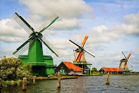 Деревня-музей Заансе-Сханс