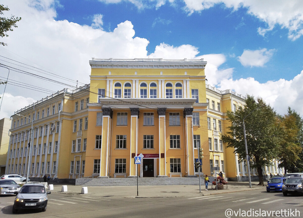 Алтайский архитектурно-строительный колледж. ААСК Барнаул. ААСК Барнаул колледж. ААСК Барнаул директор.