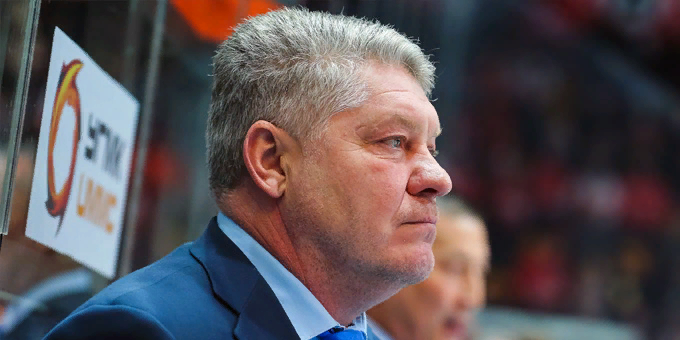 главный тренер Юрий Михайлис