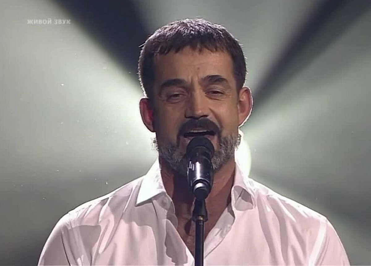 Певцов кони. Певцов кони. Певцов кони привередливые три аккорда. Певцов кони. Три аккорда певцов.