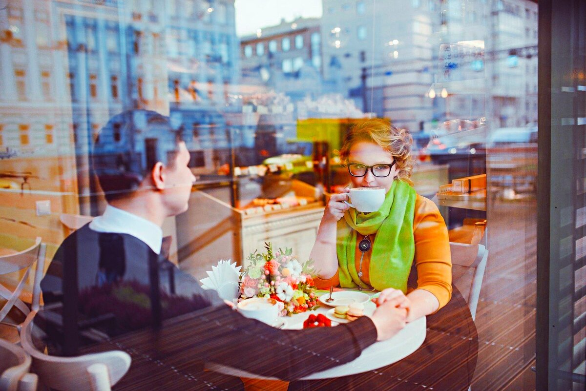 Может быть, устраивать личную жизнь после тридцати пяти не имеет смысла? 