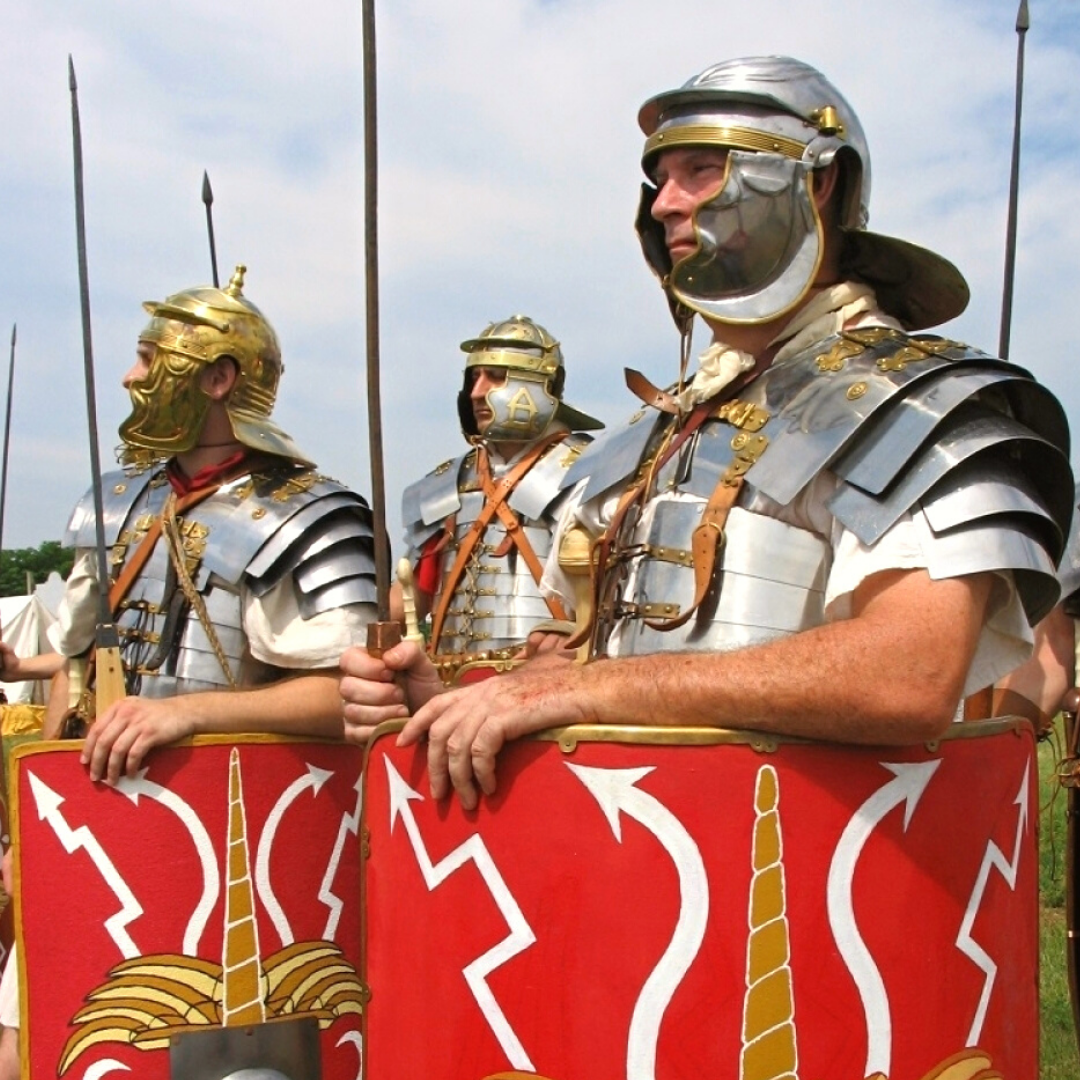 Кто служил в римских легионах. Легат Римского легиона. Римский Легион Центурия. Легионеры в древнем Риме. Римская Империя римские легионеры.