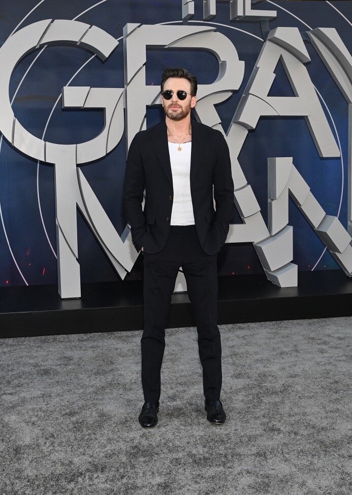 Крис Эванс на премьере фильма «Серый человек» mogilnikova  📷
