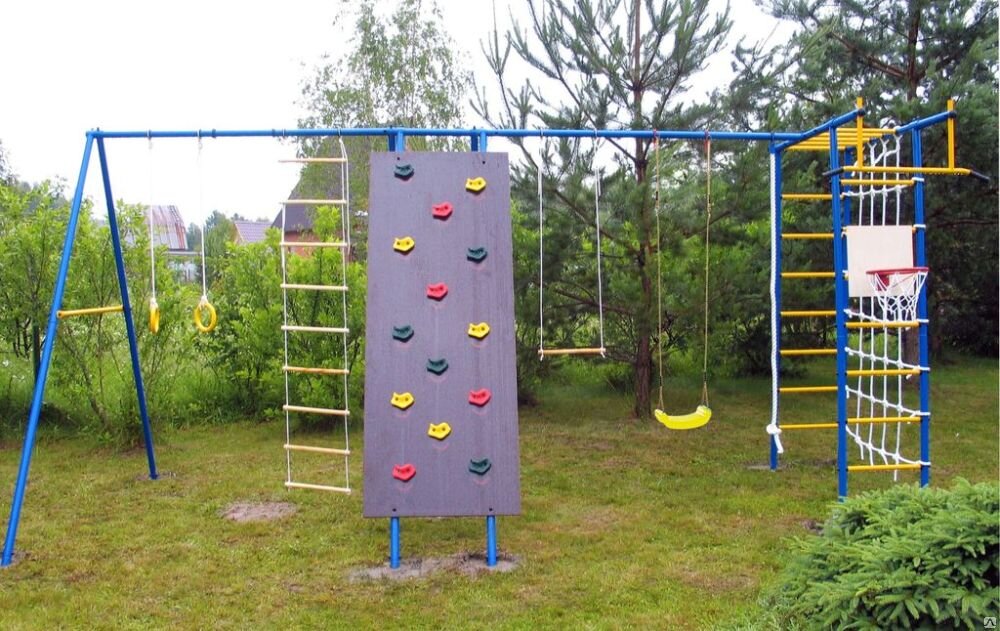 Фото 1 Спортивный комплекс на участке