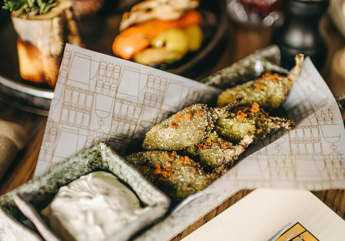 Перчики халапеньо с греческим сыром