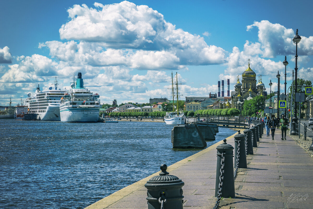 Санкт петербург набережная лейтенанта шмидта фото