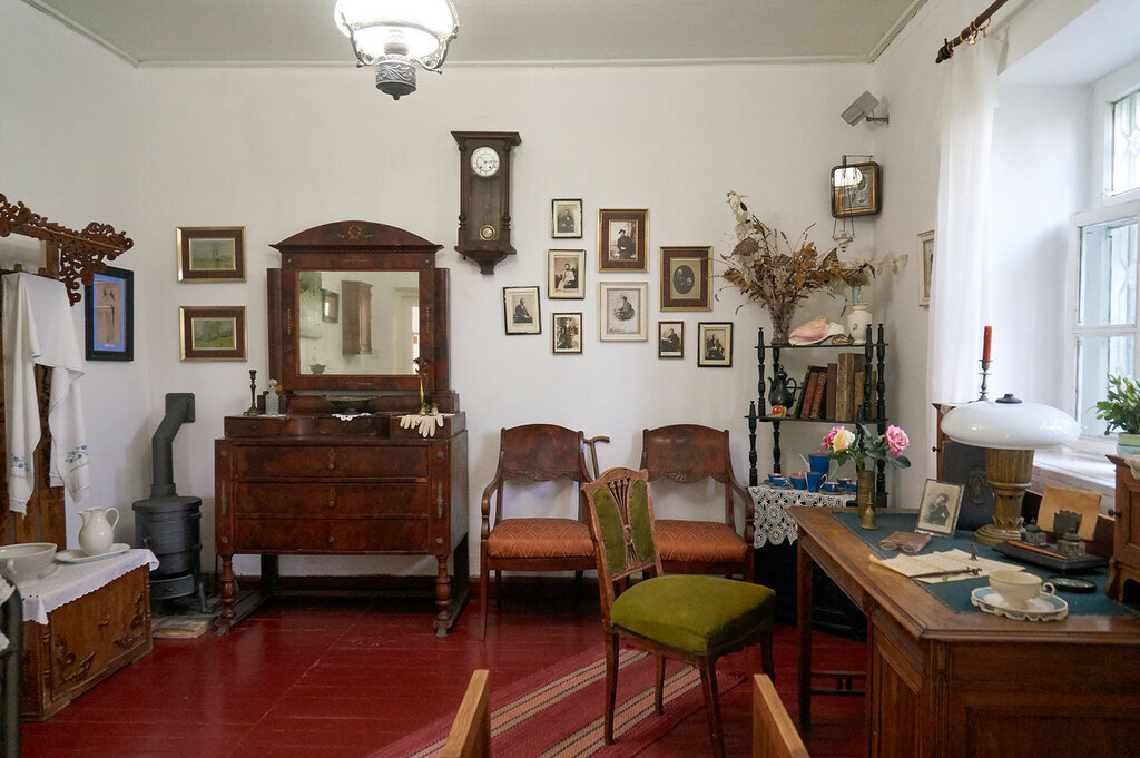 Комната музея Чехова в Гурзуфе