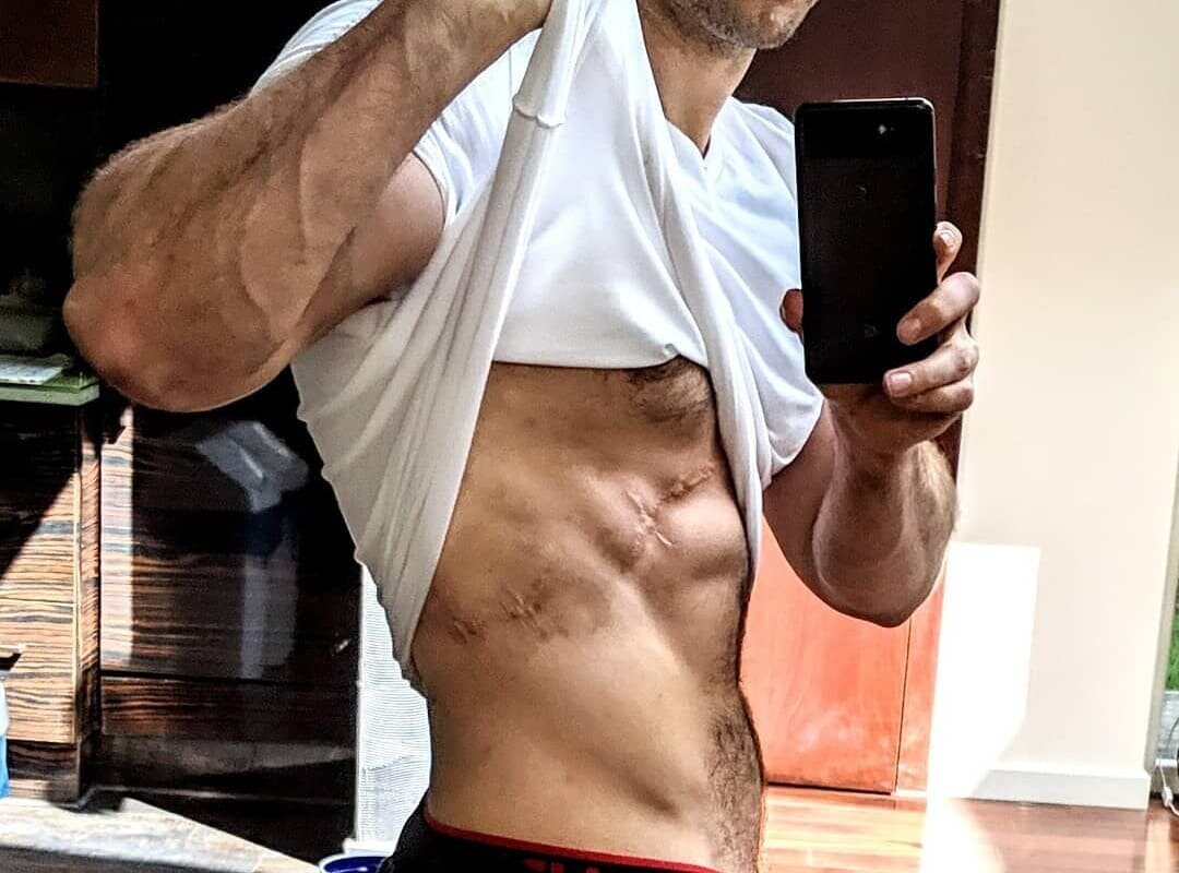 Фото из Инстаграмма Генри Кавилла (@henrycavill)