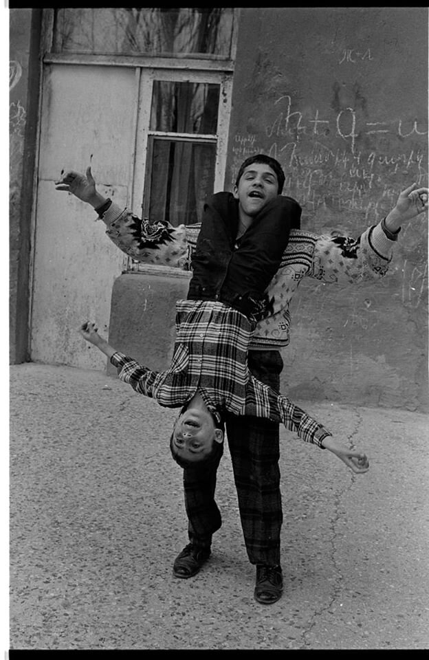 Герман Авакян, Воспитанники интерната для слабовидящих, 2000