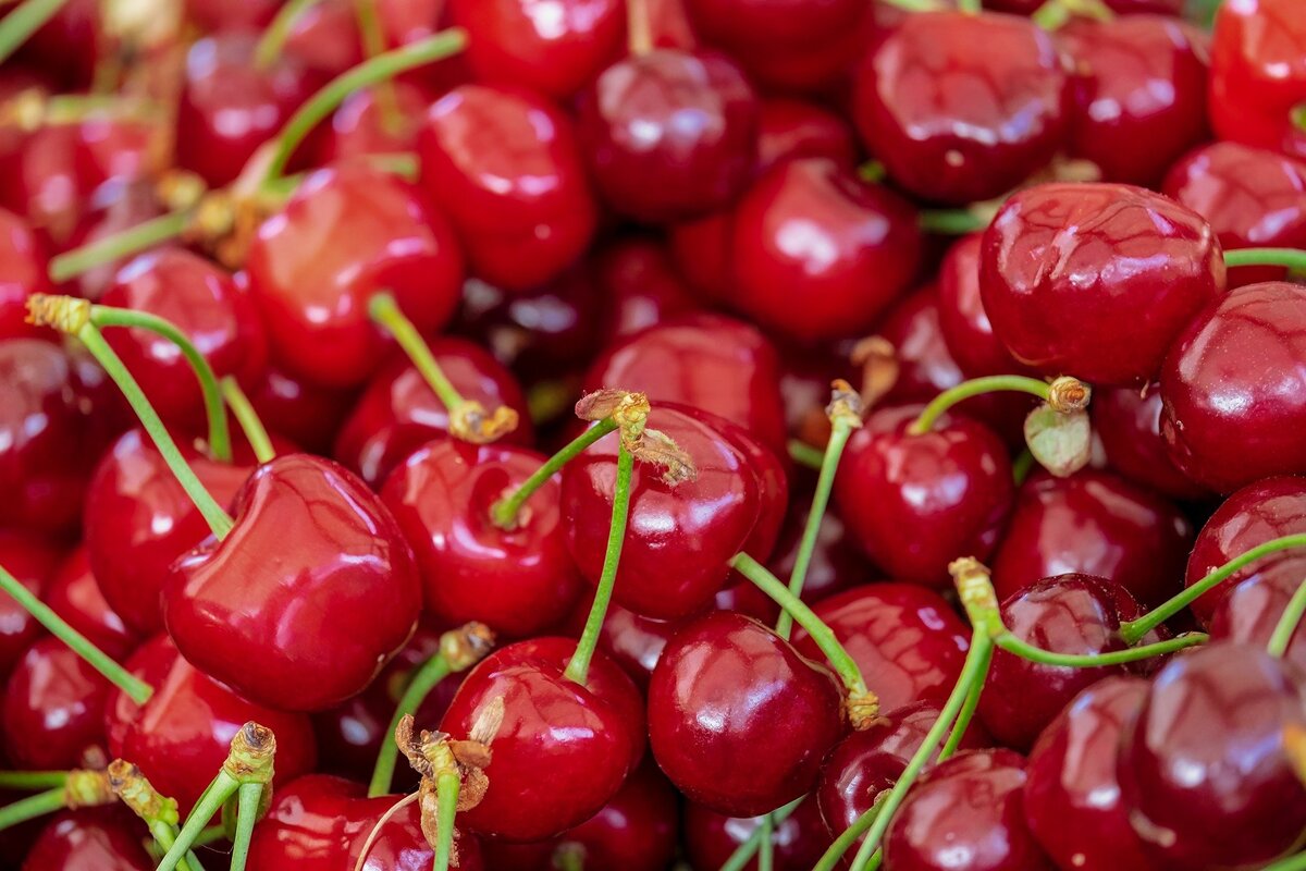 8 фруктов и ягод, которыми не стоит увлекаться из-за большого количества сахара в составе