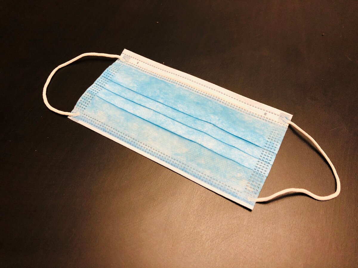 Сейчас их уже бывает сложно найти, тогда можно воспользоваться самодельной из марли