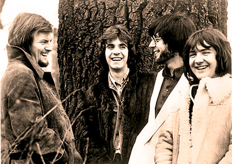 Одна из редких любительских фотографий группы середины 1970-х.