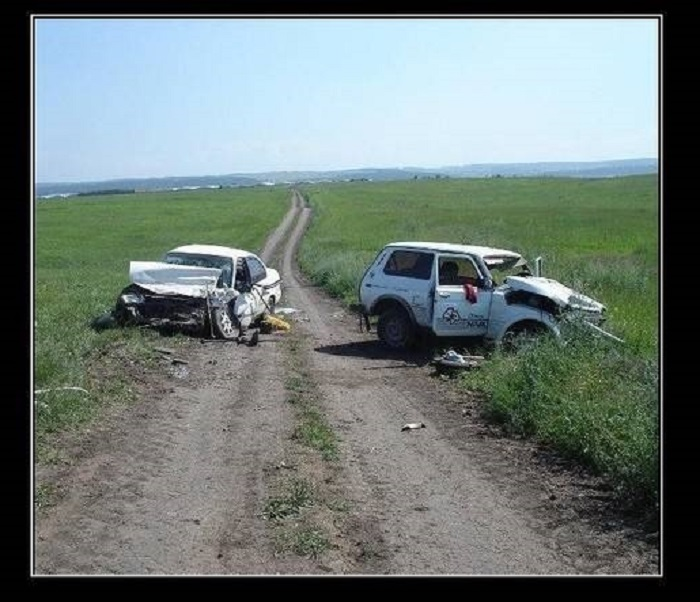 Много чего полезного рассказывают в автошколе, но далеко не каждый автоинструктор спешит поведать своим подопечным об одном негласном правиле опытных автомобилистов.