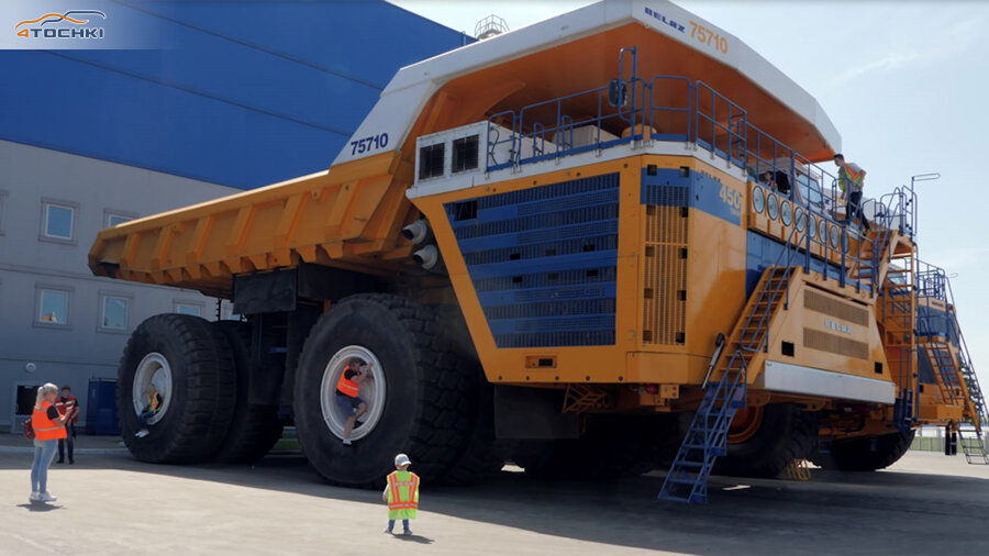  Знакомьтесь, это БелАЗ-75710, двухосный полноприводный карьерный самосвал рекордной грузоподъемности. 