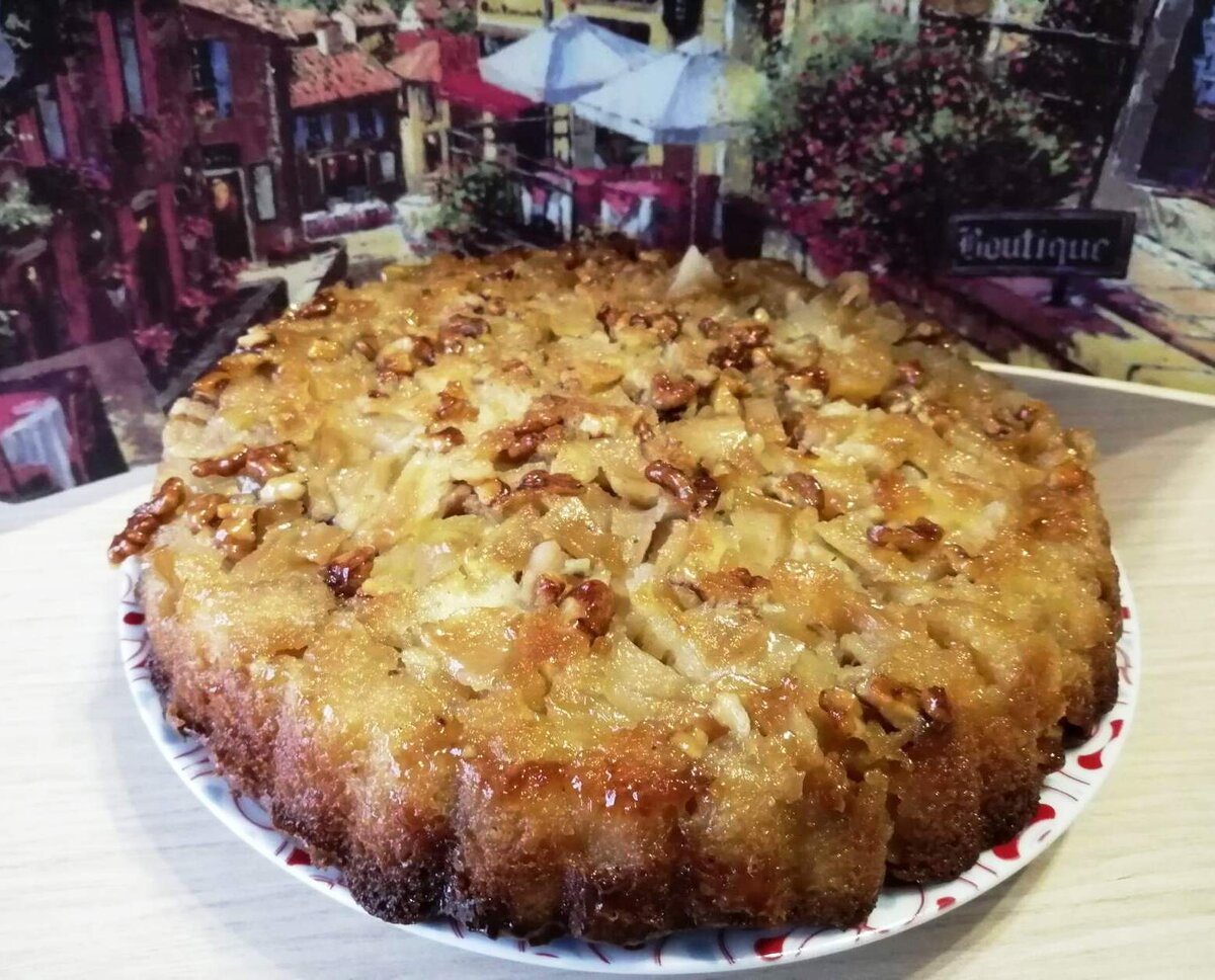 Красивый, с необычным карамельным привкусом и кислинкой из яблок!