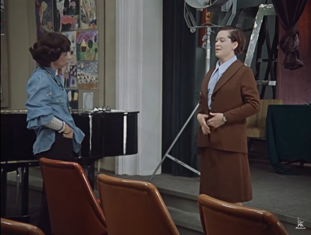 Фото из к/ф служебный роман