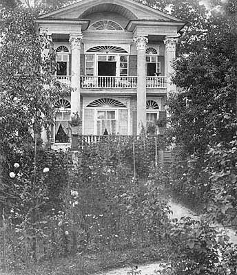 Дом Колмогоровых. Туношна (не сохранился) (фото из открытых источников).