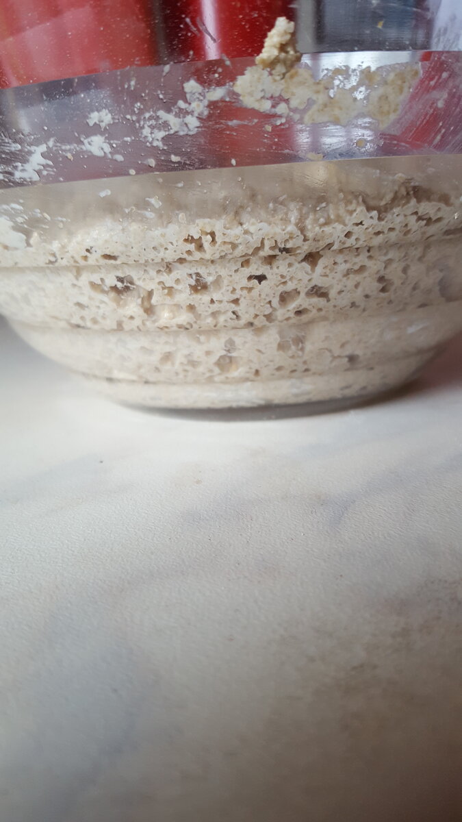 По количеству пузырей видно как дышит