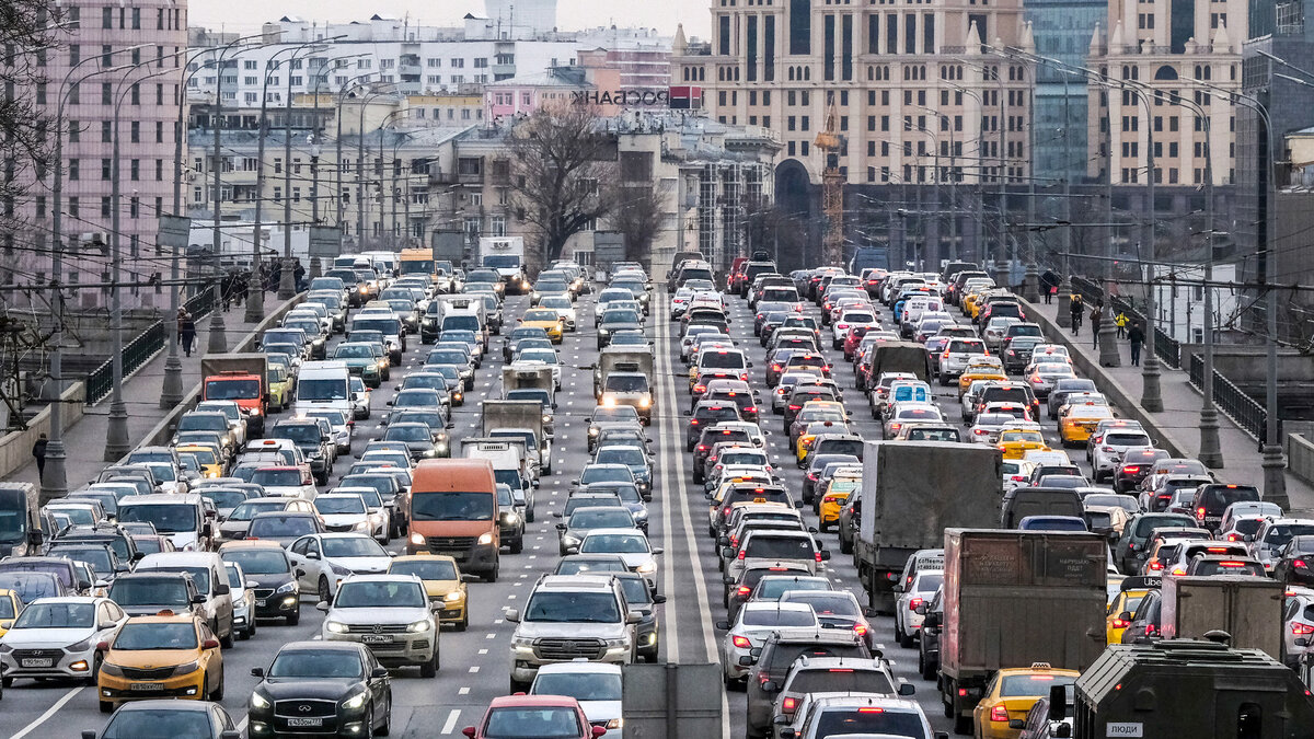 Почему Москва никак не может победить самые большие в мире пробки? | Узнай  Россию | Дзен