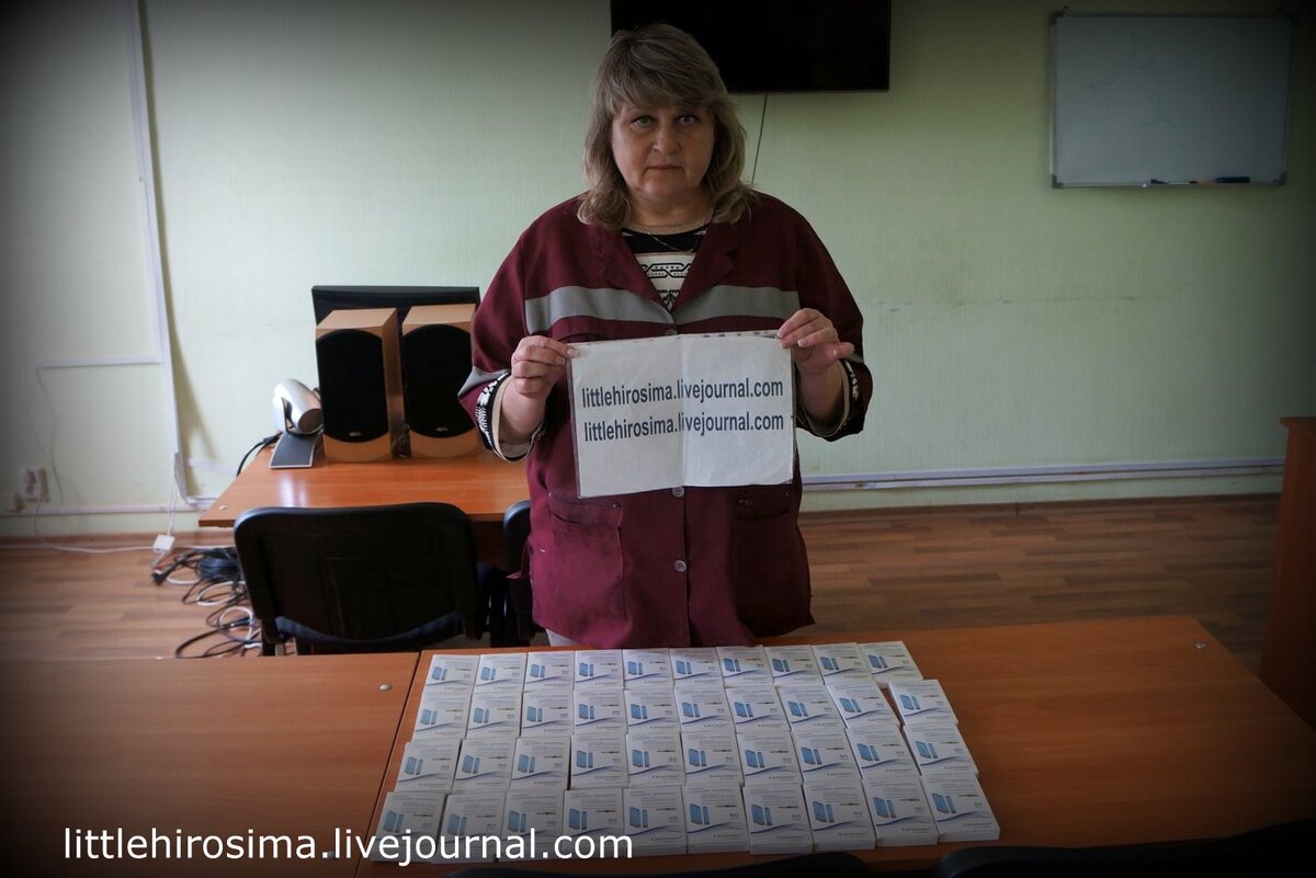 Самый большой расход идет в скорой помощи. Всегда мало, всегда улетает любой объем. Поэтому мы передали им в первую очередь.
Скорая помощь Республиканской больнице. 