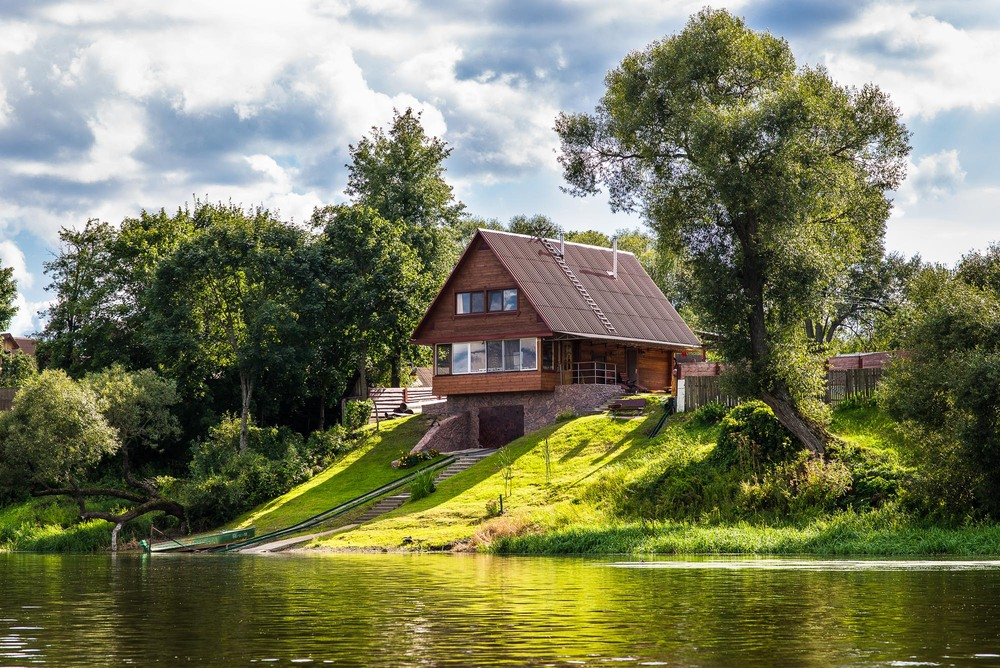 Продажа домов у реки