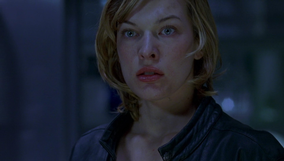 Кадр из фильма "Обитель Зла"