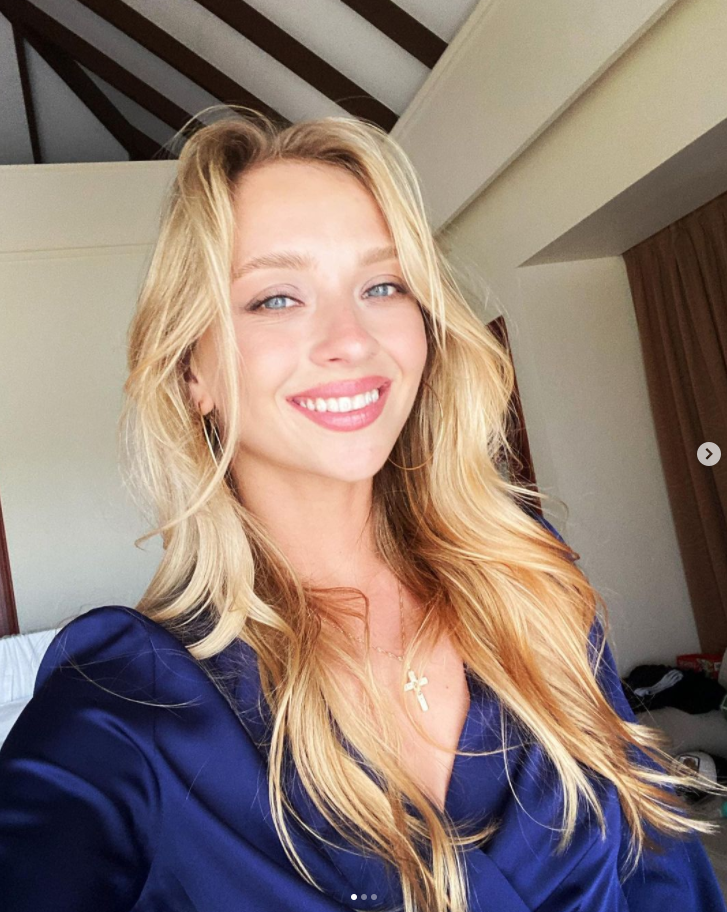 https://www.instagram.com/victoria_sinitsina/