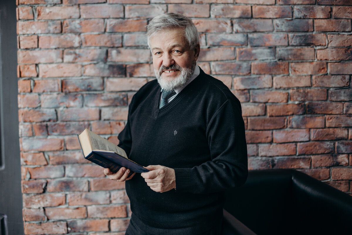 Психолог А.В.Пузырев