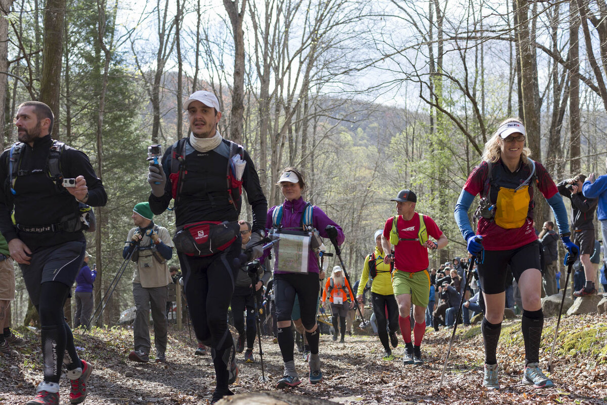 На старте марафон Баркли выглядит как легкая прогулка. Фото: bittersoutherner.com