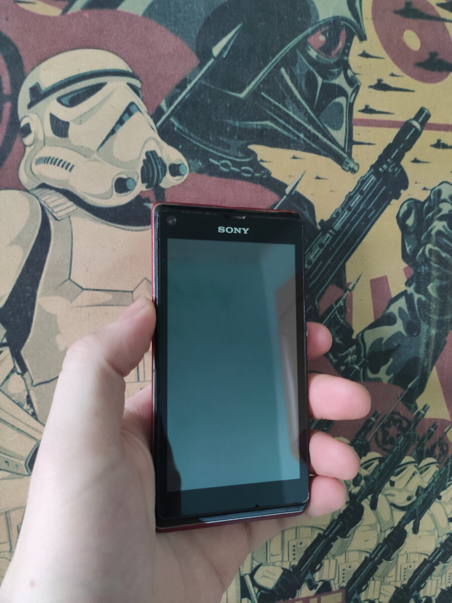 Sony Xperia J 2012г