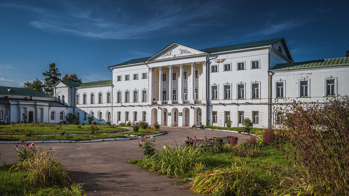 Усадьба Ивановское, Сссеееррргггеееййй, Wikicommons
