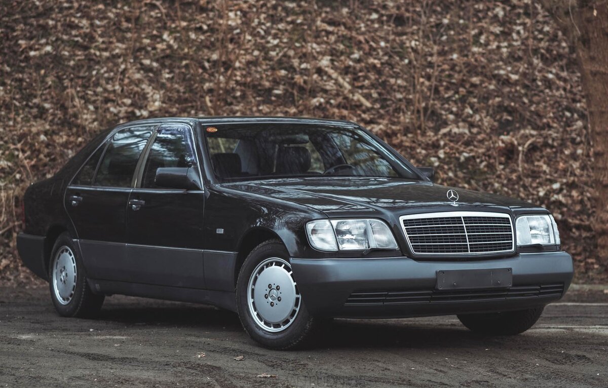 Мерседес w140 красный