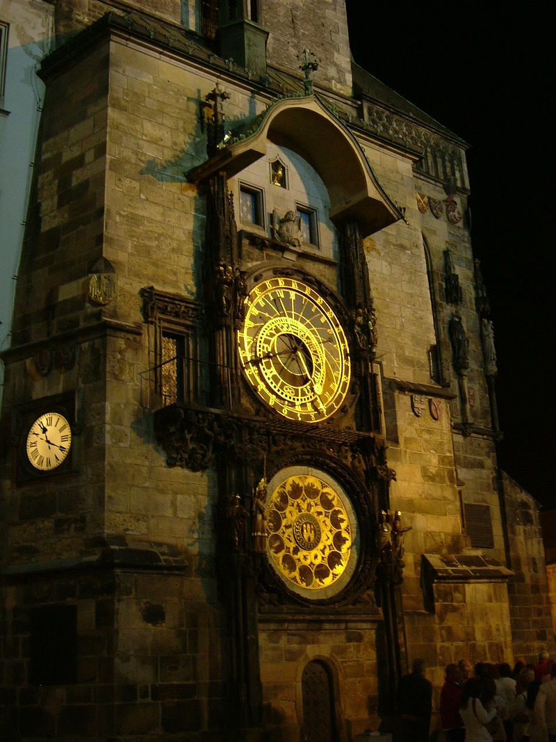 Пражские астрономические часы Орлой (Orloj) изнутри. Туристов сюда не  пускают | Жизнь в чешской деревне | Дзен