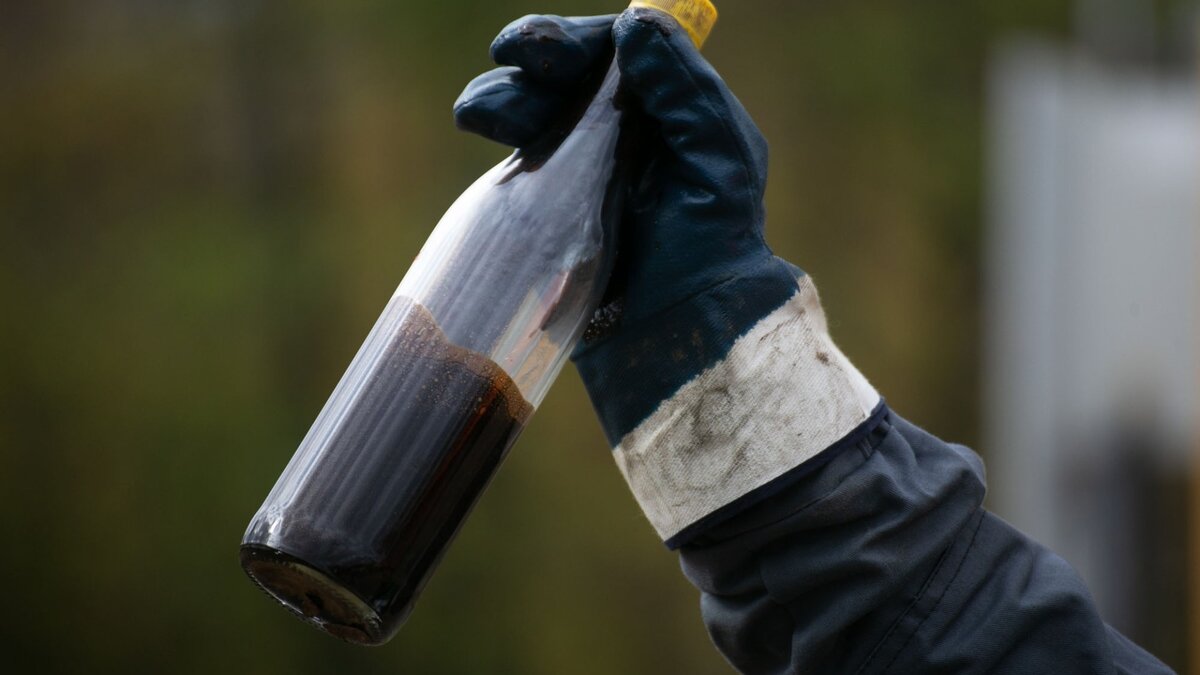     140 миллионов рублей выплатит компания «Роснефть-Уватнефтегаз» за ЧП, произошедшее два года назад на Тямкинском месторождении (Уватский район).