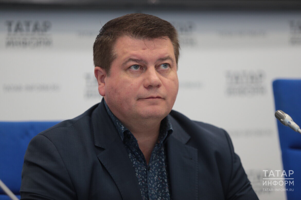 
Эдуард Нагуманов: «Ежегодно курсовое лечение ряда онкологических состояний может достигать трех-четырех миллионов»Фото: © Рамиль Гали / «Татар-информ»